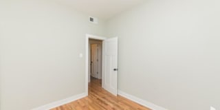 647 West Oakdale Ave. Gallery 10