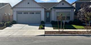 Lennar Ironsides 3 Bed 2 Bath AVAILABLE FOR RENT NOW! Gallery 1