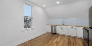 30 Cypress Street Gallery 6