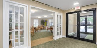 Farmington Oaks Gallery 26