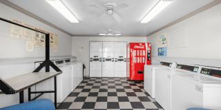 The Reston Apartments Gallery 14