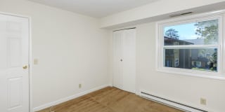 London Square Gallery 23