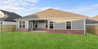 Nice New Construction Home in Bentonville Gallery 18