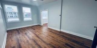 532 Hobart Gallery 16