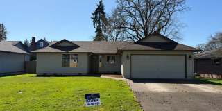 **MOVE IN SPECIAL** Must See Updated 3 Bedroom with Large Yard! Gallery 1