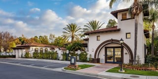 Laurel Canyon Apartment Homes Gallery 1