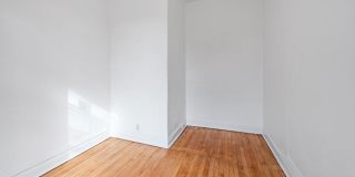 3915 N Seeley Gallery 9