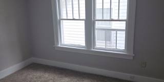 Spacious 4-Bedroom Home in Peoria — Dog-Friendly & Move-In Ready! Gallery 8