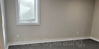 1618 S 50th St Gallery 24