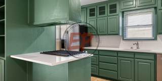 817 Lawrence Dr Gallery 5