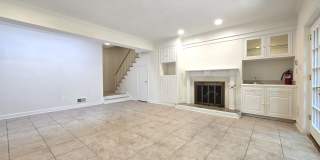 Beautifully Updated 3BR/3.5BA Townhome in Sought-After Westbard Mews!! Gallery 22