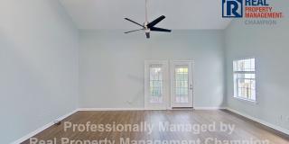 Cute 3 BD/2 BA Townhome Style Near UNCW Gallery 3