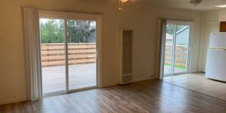 Cute 2 Bedroom in West Redding Gallery 8