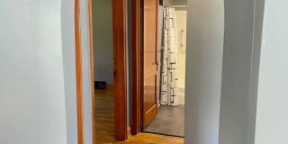 Very Unique 5 Bedroom Home on Large Lot Gallery 7