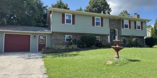 1305 Ridgeway Circle Gallery 1