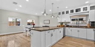15874 SW 138th Ter Gallery 11
