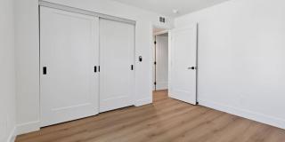 4264 42nd St Gallery 14