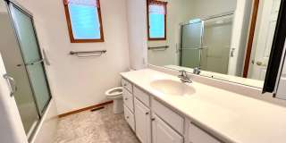 Dog Friendly 3 bed 2 bath Home Dog Friendly 3 bed 2 bath Home Gallery 11