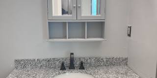 912-914 La Tourrette Court - 914 Gallery 1