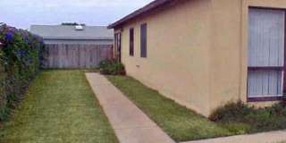 1 Bed 1 Bath Duplex in Clairemont Gallery 1