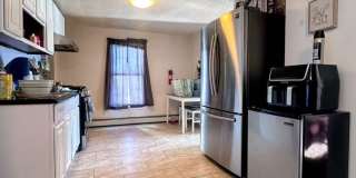 136 Broad Street Gallery 4