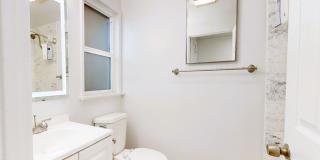 1951 Frank St. / 2519 Virginia Ave Gallery 38