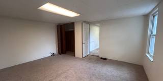 2 Bedroom Home with bonus room ! Gallery 21