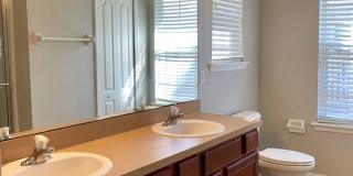 3/2.5 Condo in Harmony w/ 2 Car Garage 3/2.5 Condo in Harmony w/ 2 Car Garage Gallery 19
