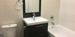 5100 S. Ellis Avenue Gallery 21