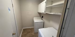813 S Grosvenor Ct Gallery 9