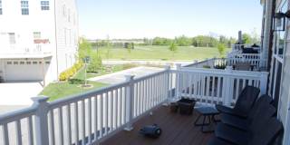 SPACIOUS 4 Bedroom Townhome-Owings Mills, MD Gallery 7