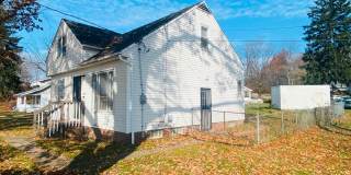 Completely Renovated 3 Bed - 1 Bath Bungalow for Rent in Garfield Heights! Gallery 1