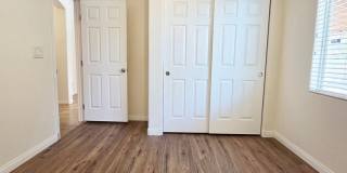 Spacious 4 Bed Home with Loft & 3-Car Garage Gallery 26