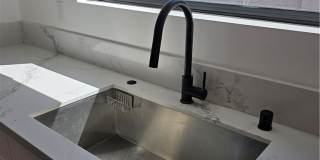 6130 Hazeltine Gallery 5