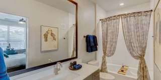 Vance at Bishop Union Gallery 19