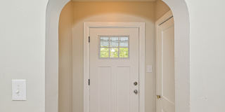 3108 Rush Avenue Gallery 2