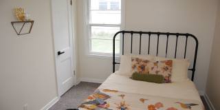 Super-cute 2bd home near Midtown! Gallery 12