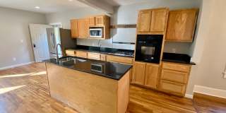 North AVL - Renovated 1920's Home with Separate 1/1 Apartment! Gallery 13