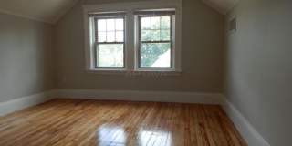 18 Sycamore St. Gallery 6