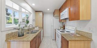 185 Streamwood Gallery 6