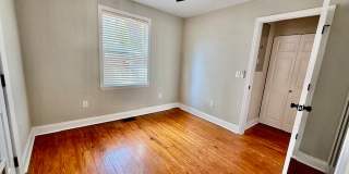 534 West Pennsylvania Avenue (Placement Only) Gallery 19