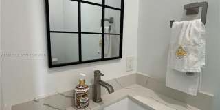 2342 Mckinley St Gallery 20