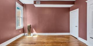 313 East 25th Street Gallery 10