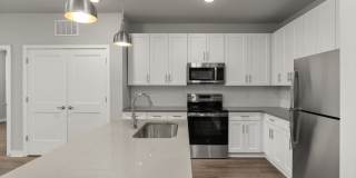 Easton at Mountain Island Gallery 48