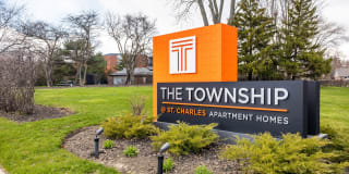 The Township @ St. Charles Apartment Homes Gallery 1
