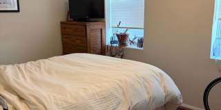 Queen Village - Fabric Row - 1 Bedroom 1 Bath Apartment Gallery 1