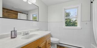 249 Ridge Road Gallery 13