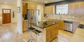 Beautiful 4 Bedroom Home In Villebois! Beautiful 4 Bedroom Home In Villebois! Gallery 4