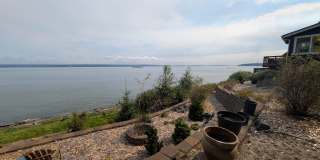 A Storybook Dream in Kingston, Available Now! Lowbank Waterfront, Beach Access, Panoramic Views & More. Gallery 21