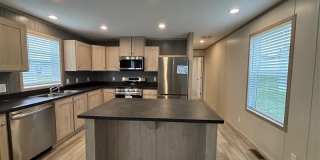1392 Willow Gallery 1